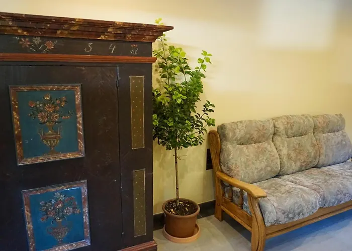 蓝索拉尔姆酒店 3*