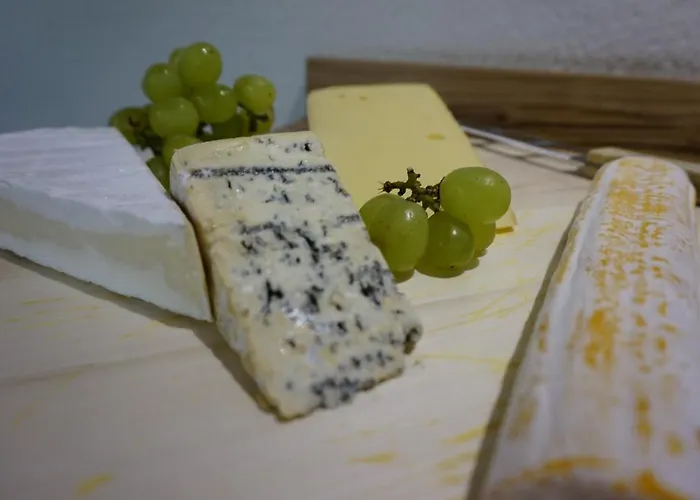 蓝索拉尔姆酒店 3*